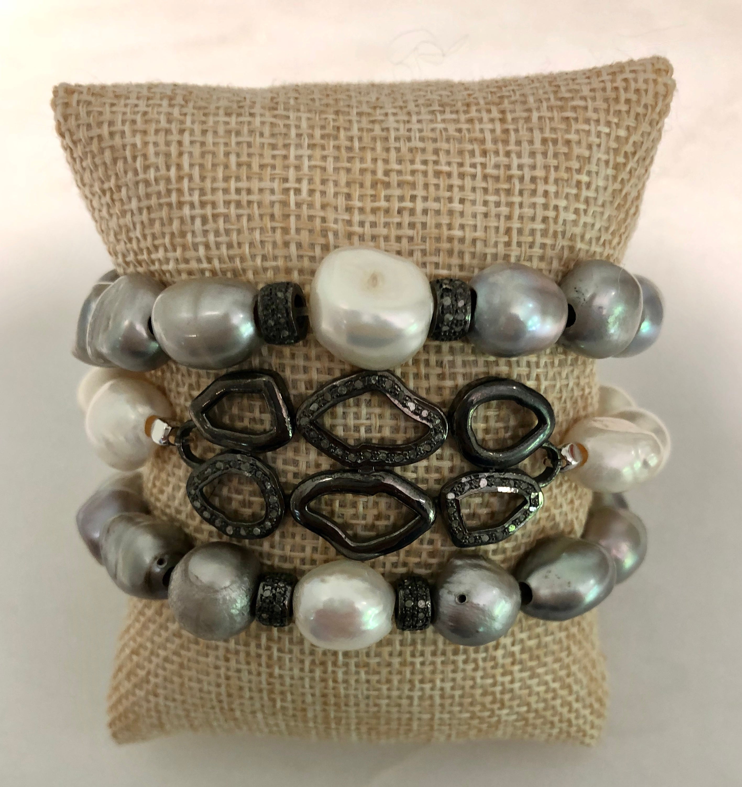 silver and white pearl diamond rondelle bracelet