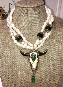 freshwater baroque pearl, agate and longhorn necklace